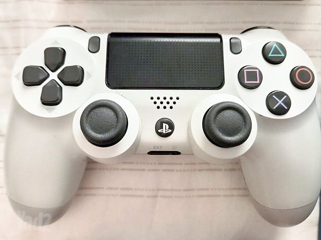 PS 4 פלייסטיישן 4