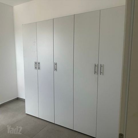 ארון בגדים