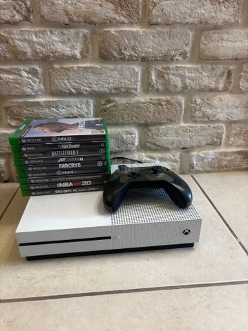 XBOX ONE S 500GB