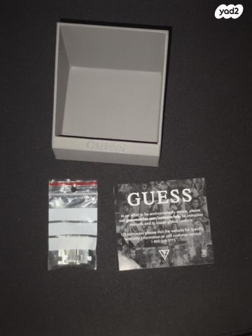 GUESS Momentum GW0419G1