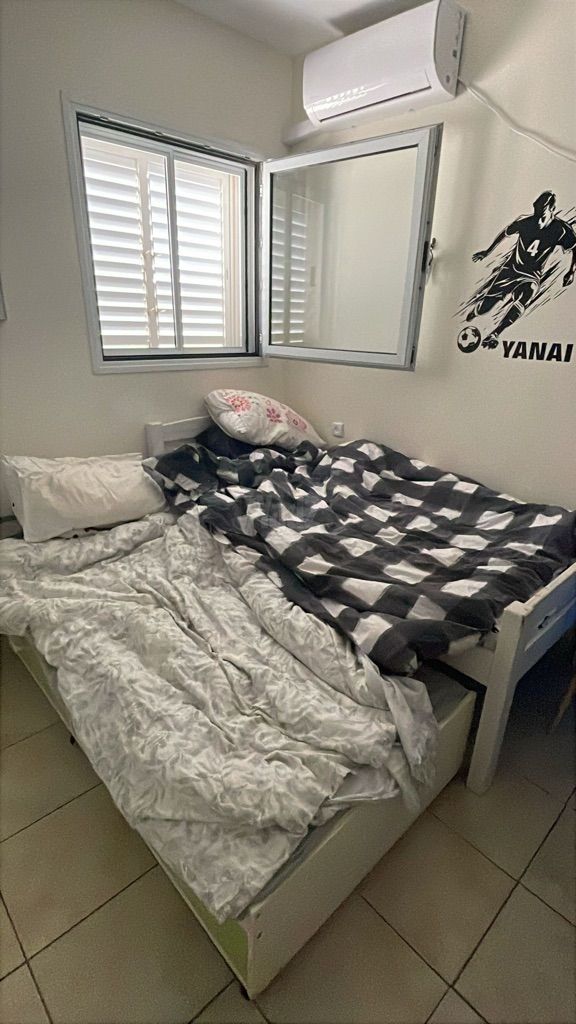 מיטה נפתחת