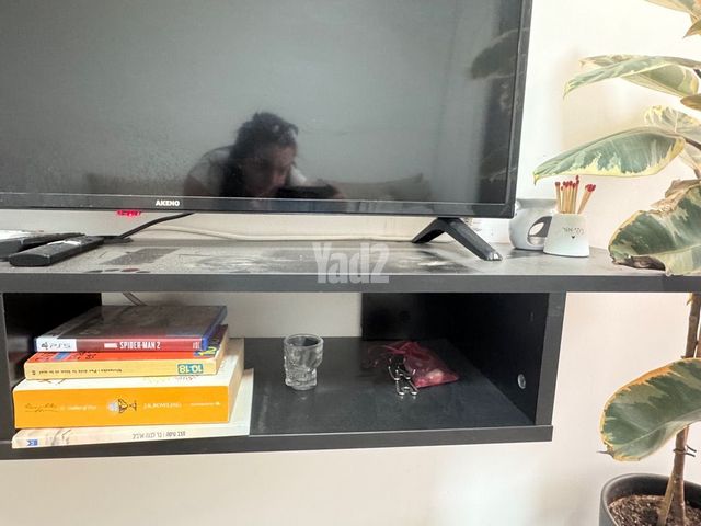 מזנון סלון / מדף