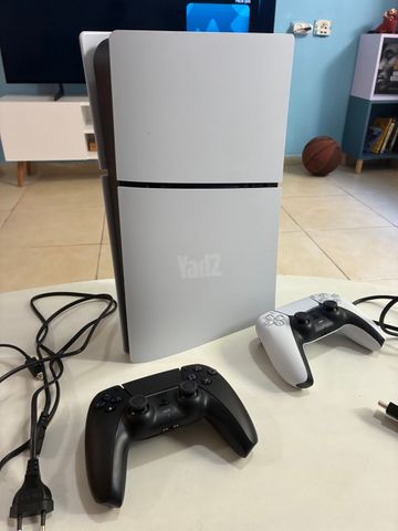 PS5 Slim Digital