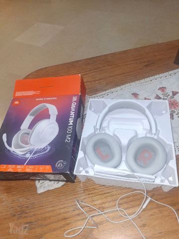 אוזניות jbl