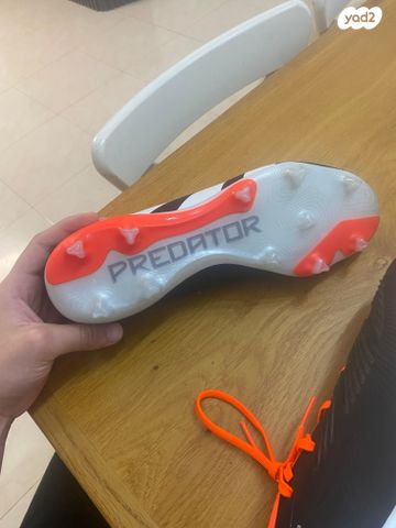 נעלי פקקים