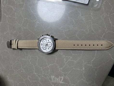 שעון TISSOT V8