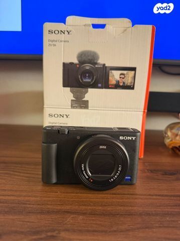 מצלמת SONY ZV-1A