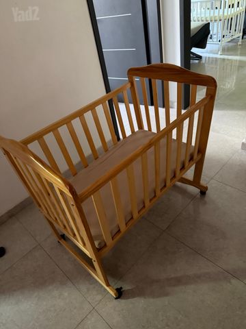 עריסה לתינוק
