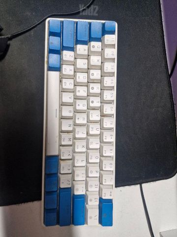 מקלדת גיימינג gk61