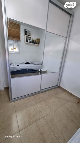 ארון בגדים