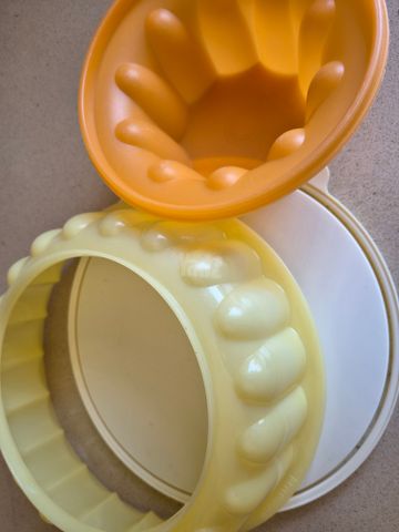 תבנית טאפרוור Tupperware