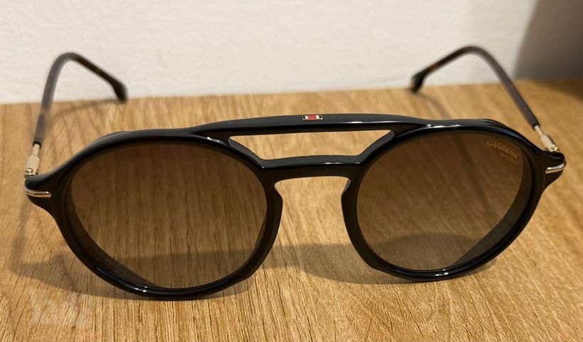 משקפי שמש Carrera