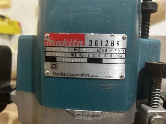 MAKITA 3612BR 2300W לעץ