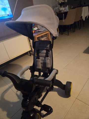 תלת אופן Doona