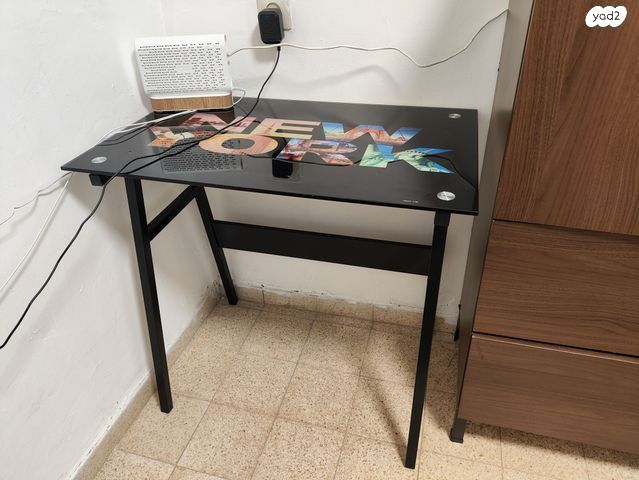שולחן מחשב
