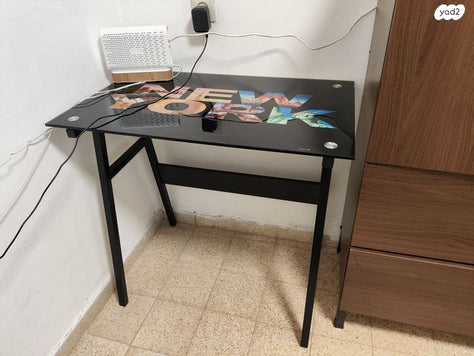 שולחן מחשב