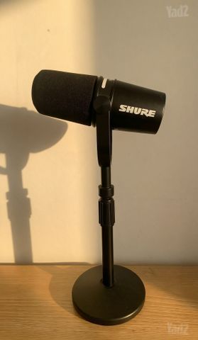 מיקרופון Shure MV7+ USB ו-XLR