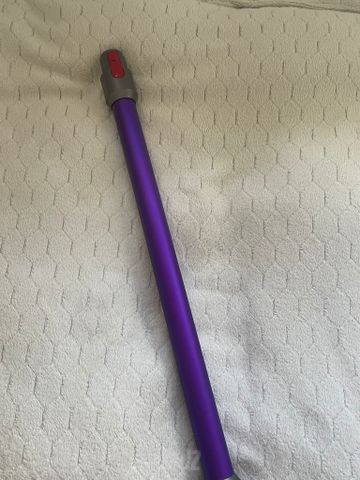 Dyson V11
