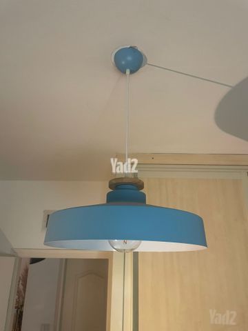 מנורה מגניבה בצבע ג׳ינס