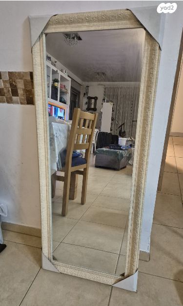 מראה ממוסגרת