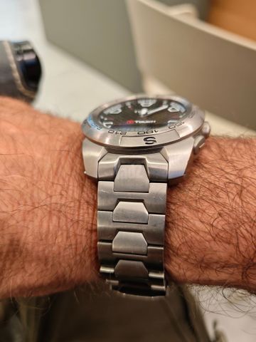 שעון יד Tissot sport titanium