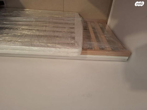 מיטת תינוק