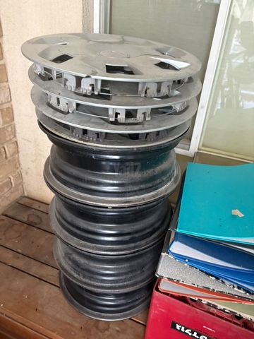 4 חישוקים 14x6.0