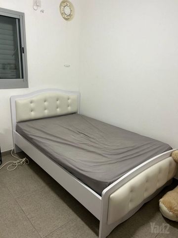 מיטה וחצי