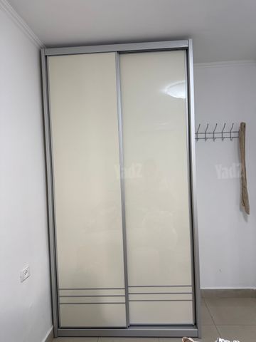 ארון 2 דלתות