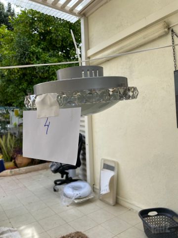 גופי תאורה