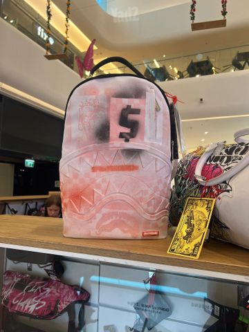 תיק sprayground מקורי