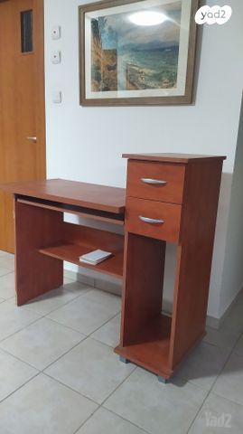 שולחן מחשב