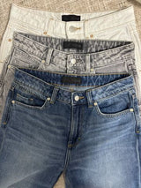 ג'ינס של Zara