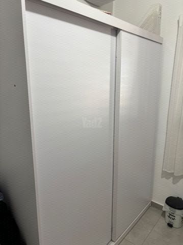 ארון בגדים