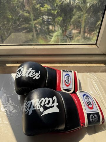 Fairtex fgv18 L