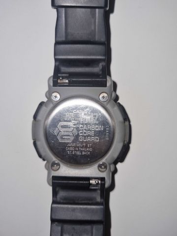 שעון carbon