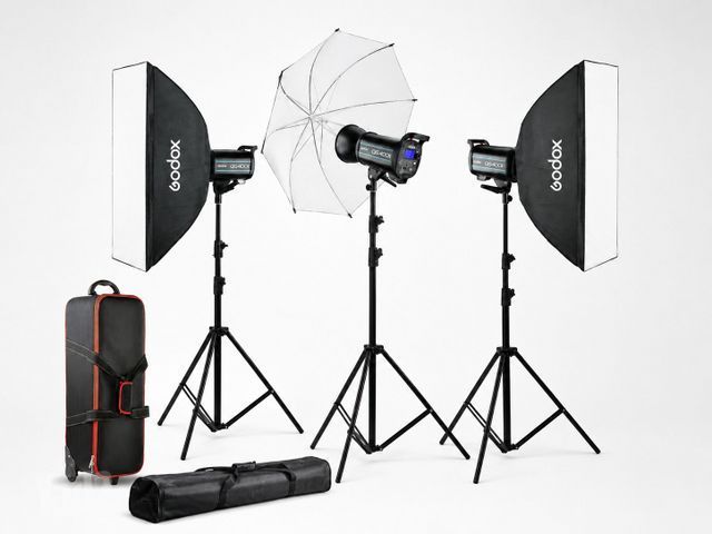 3× פלאשים Godox QD400, טריגר