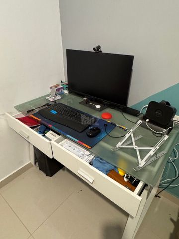 שולחן מחשב