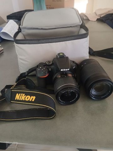 מצלמה NIKON