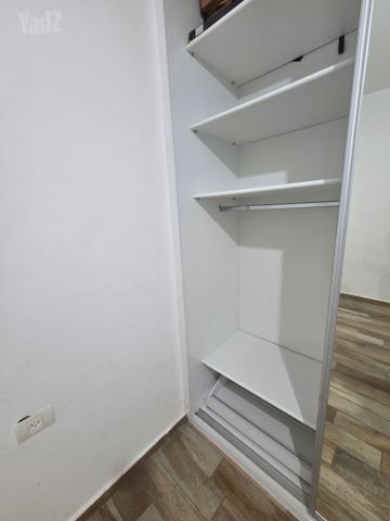 ארונות קיר