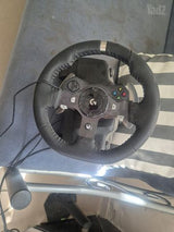 הגה מרוצים של Logitech