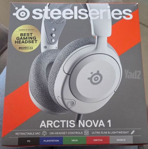 אוזניות Arctis Nova 1