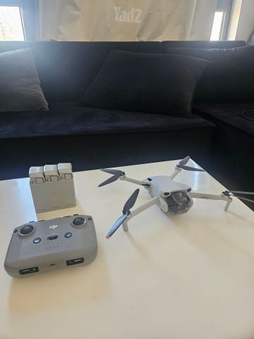 DJI Mini 3 Fly More Comb