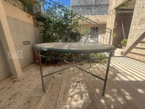 שולחן לגינה