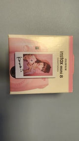 מצלמת Fujifilm Instax Mini 8