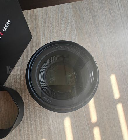 עדשת Canon RF 50mm f1.2