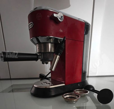 מכונת קפה DeLonghi Dedica