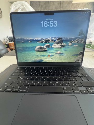 macbook m2 16 GB 512gb