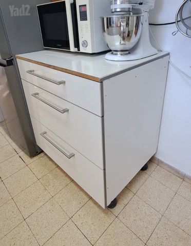 אי למטבח רגבה