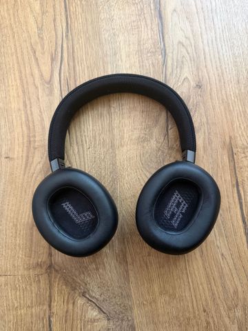 אוזניות JBL Live 660NC